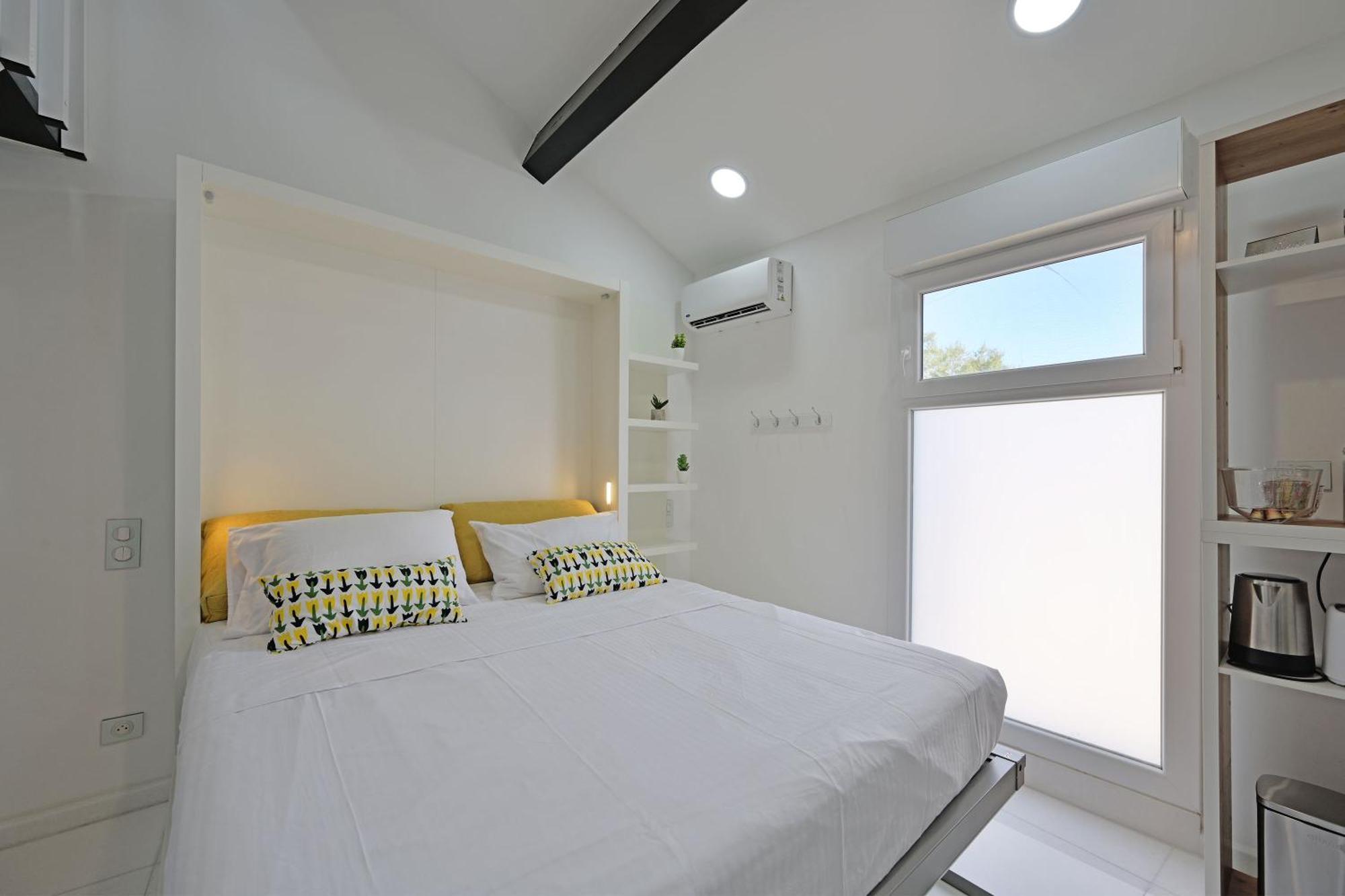 Le 185 - Charme Et Tranquillite Au Coeur D'Avignon Apartment Exterior photo