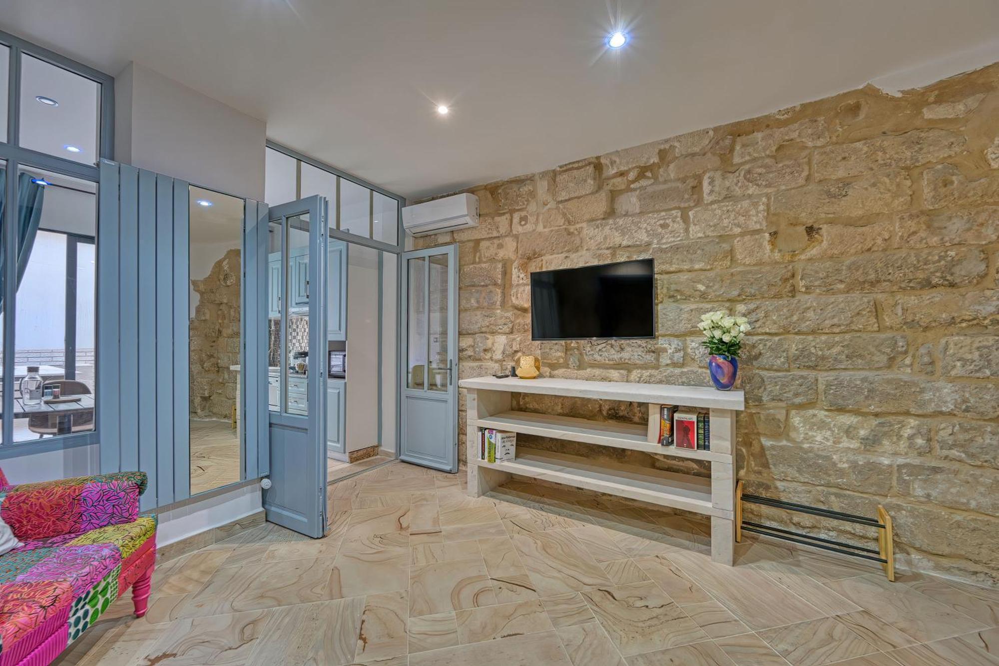 Le 185 - Charme Et Tranquillite Au Coeur D'Avignon Apartment Exterior photo
