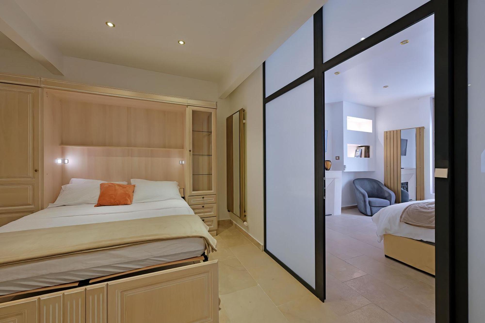 Le 185 - Charme Et Tranquillite Au Coeur D'Avignon Apartment Exterior photo