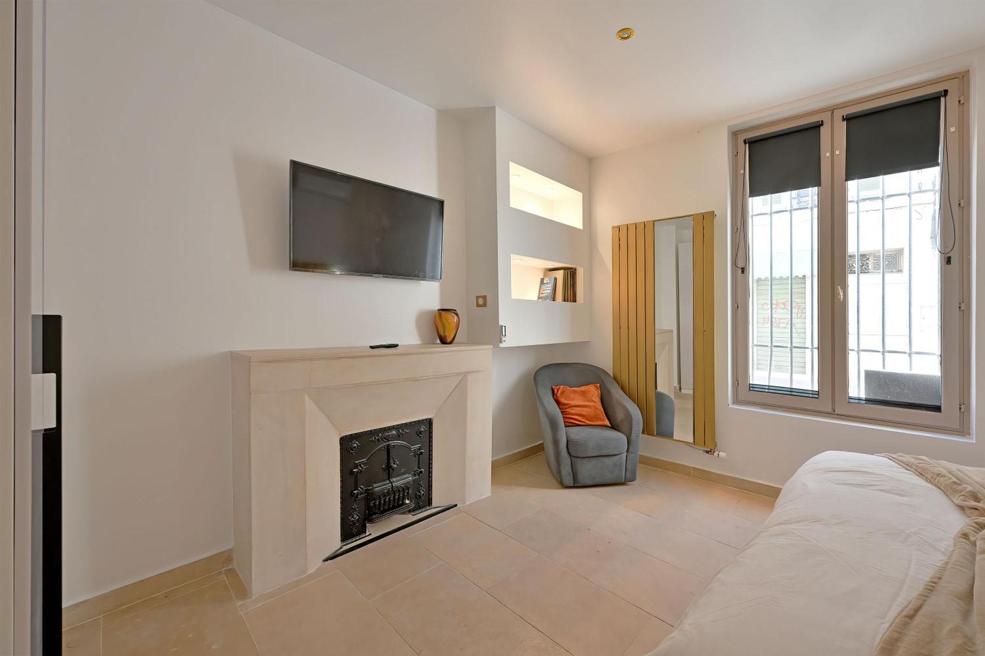 Le 185 - Charme Et Tranquillite Au Coeur D'Avignon Apartment Exterior photo
